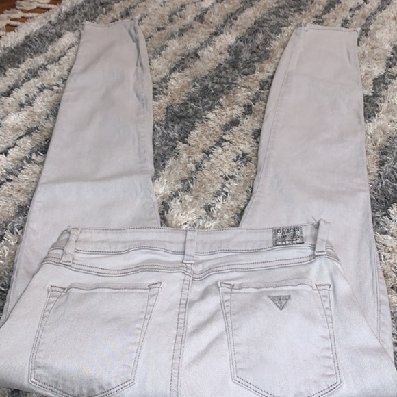 GUESS BRITTNEY-SKINNY Jeans - Picture 1 of 8